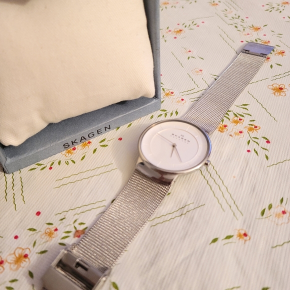 Skagen women's watch Nicoline white and silver-SKW2075 - Picture 4 of 6